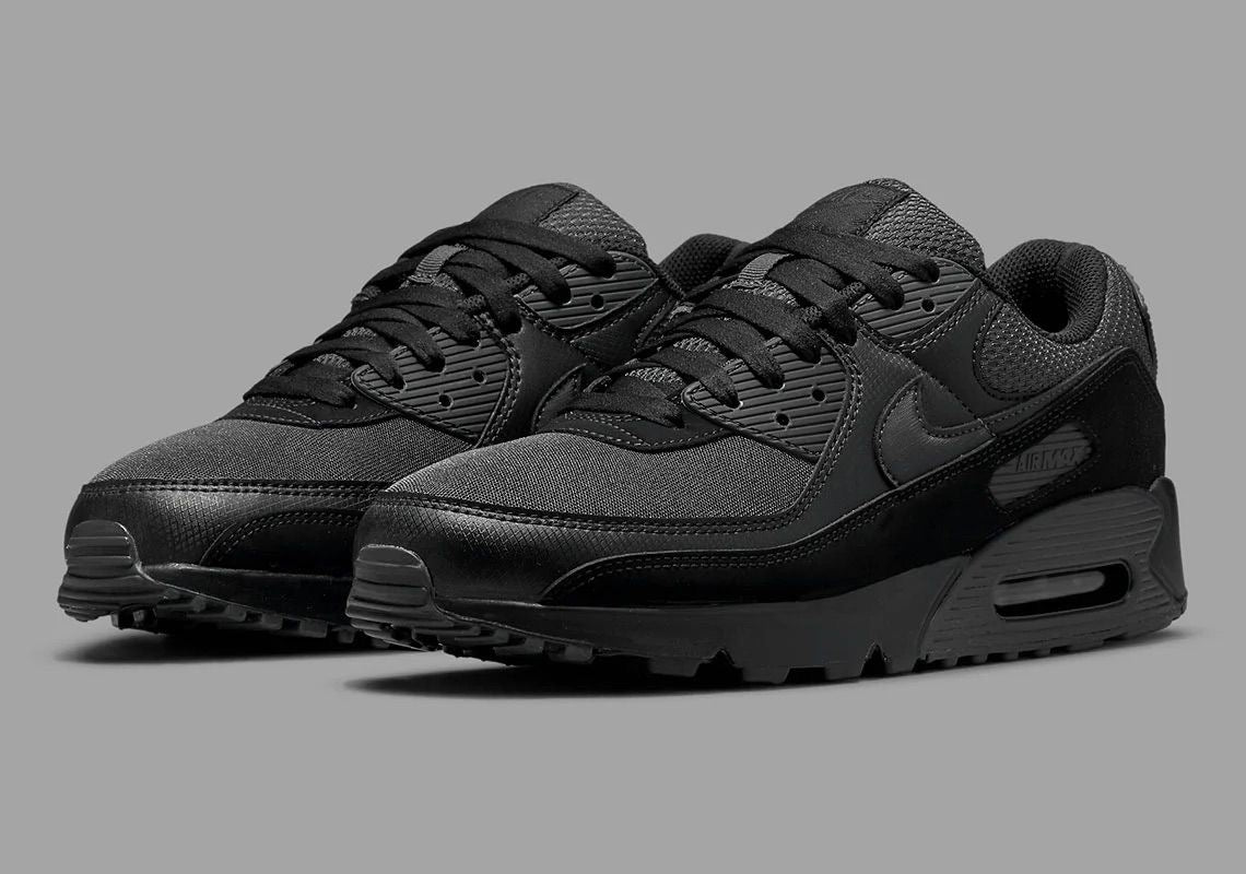 All Black Airmax 90