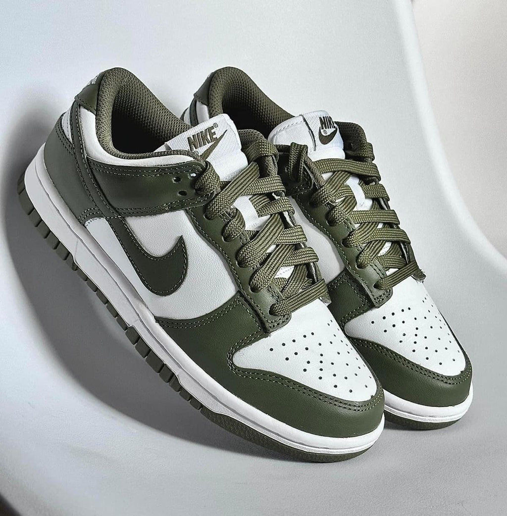 Nike Dunk Low Medium Olive