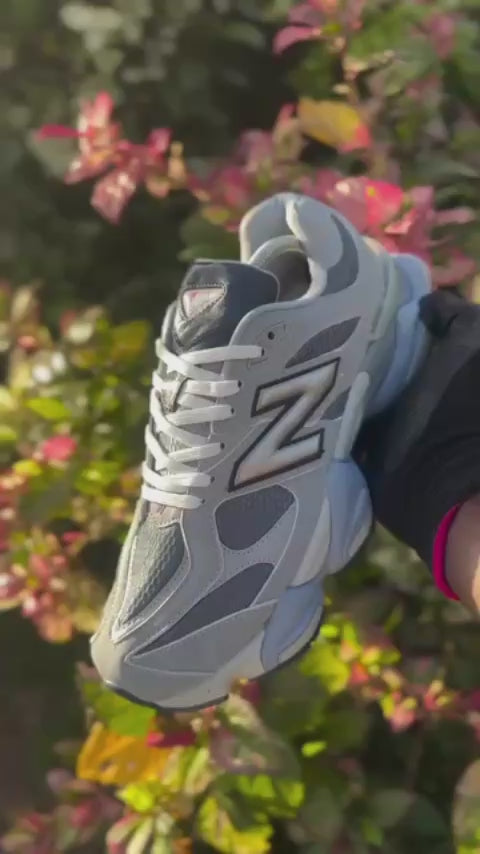 New Balance 9060 (Arctic Grey)